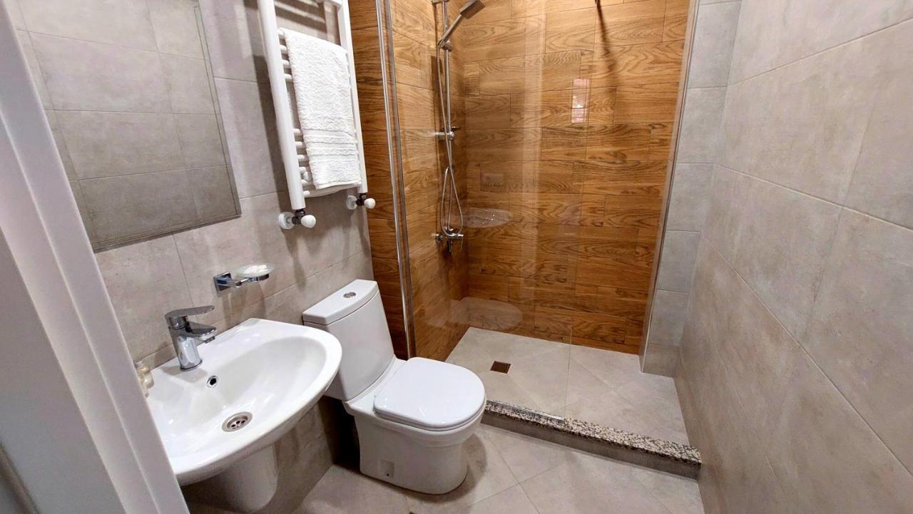 Falcon Boutique Hotel Tiflis Exterior foto