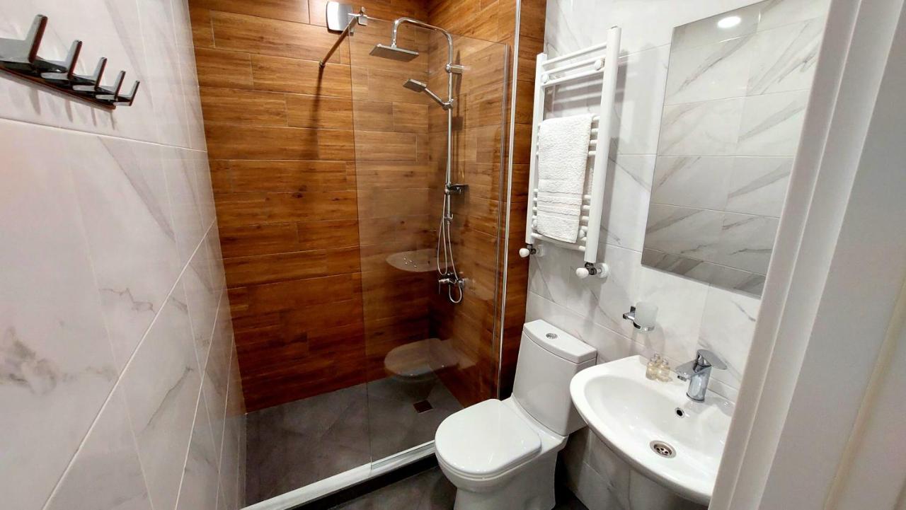 Falcon Boutique Hotel Tiflis Exterior foto