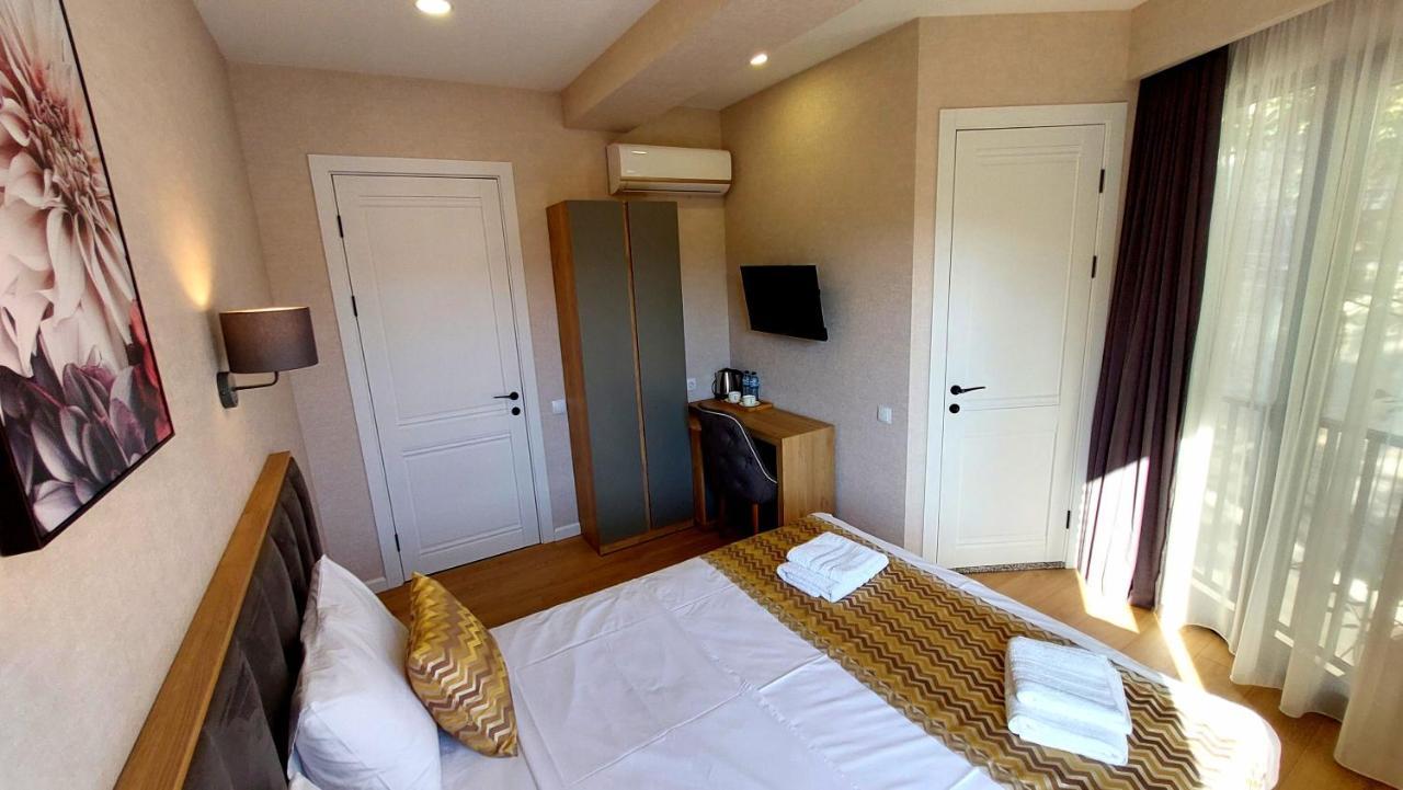 Falcon Boutique Hotel Tiflis Exterior foto