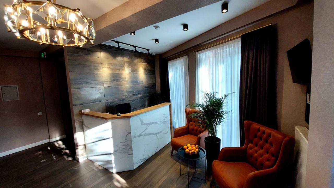Falcon Boutique Hotel Tiflis Exterior foto